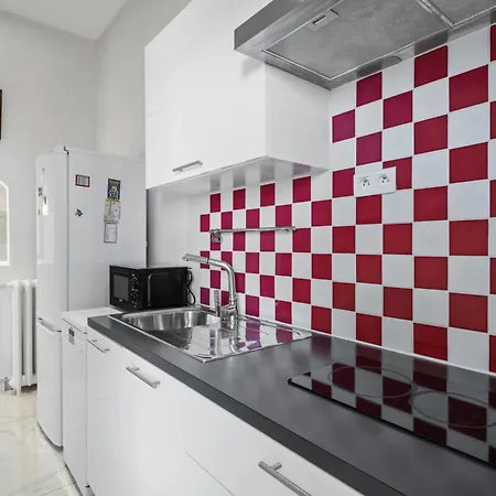 Alexandra Palace, Belle Epoque Menton, Vue Mer, Parking * מנטון