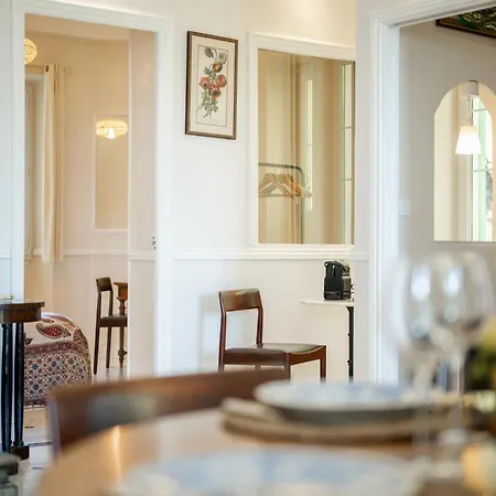 Apartmán Alexandra Palace, Belle Epoque Menton, Vue Mer, Parking