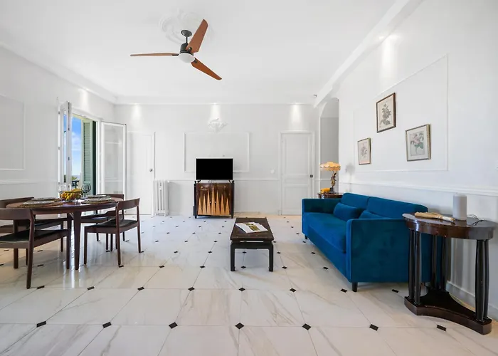 Alexandra Palace, Belle Epoque Menton, Vue Mer, Parking Menton